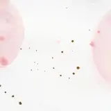 Sanfte Aquarellkreise in Rosa und Weiß mischen sich. Kleine goldene Tupfer verteilen sich auf dem Papier.