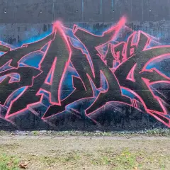 Graffiti-Sprayer finden: Profi-Künstler beauftragen & Kosten kalkulieren