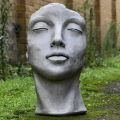 Lebensgroße Frauenskulptur kaufen: Stil, Material & Preis-Guide