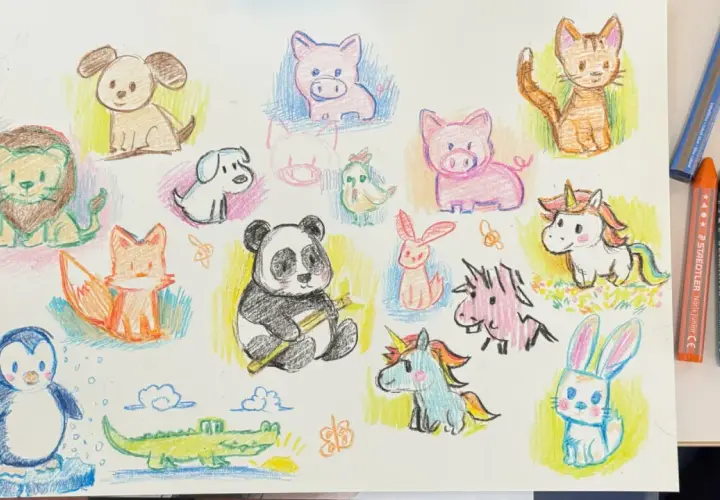 Buntstiftzeichnungen von niedlichen Tieren wie Panda, Fuchs, Einhorn, Hund, Katze, Schwein, Pinguin, Löwe, Hase, Krokodil und Vogel.